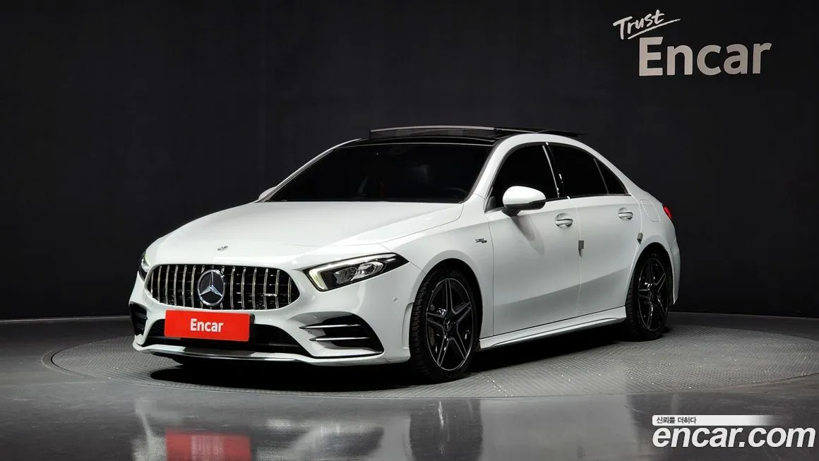 Mercedes-Benz A-Class — фото 1