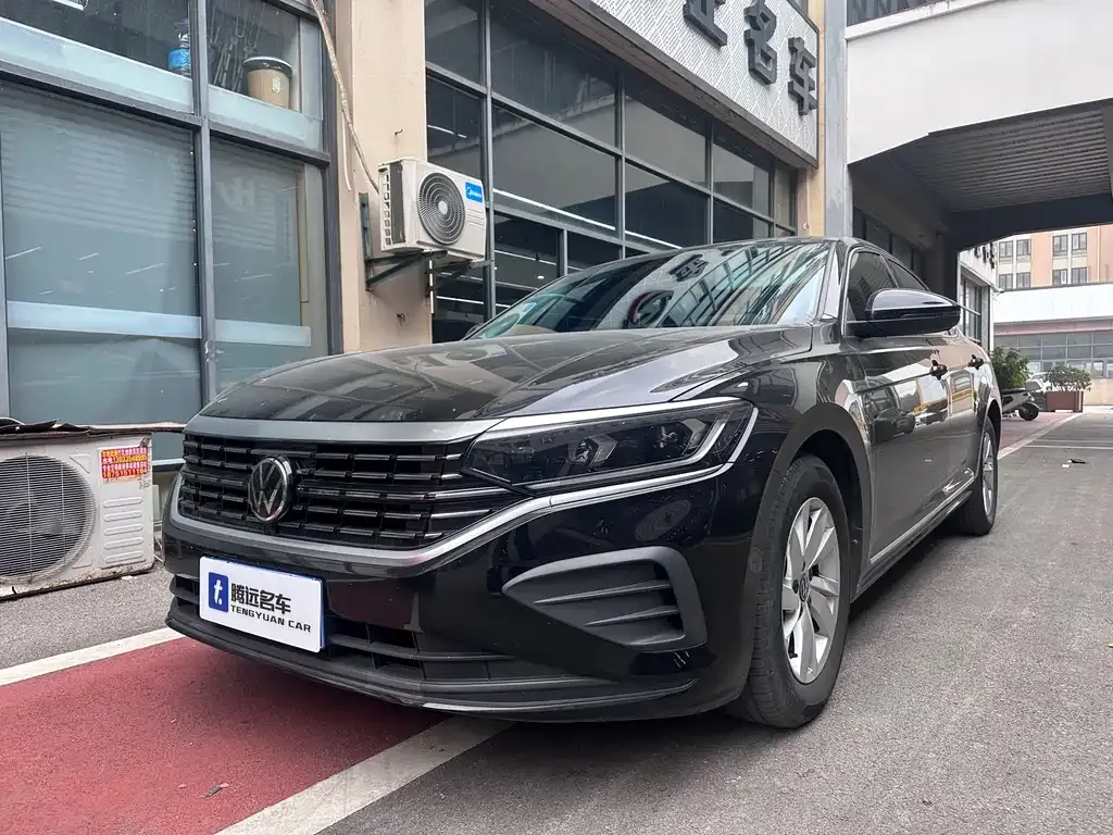 Volkswagen Passat 2023 из CN, фото 1