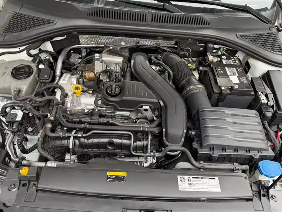Volkswagen Lavida 2023 из CN, фото 10