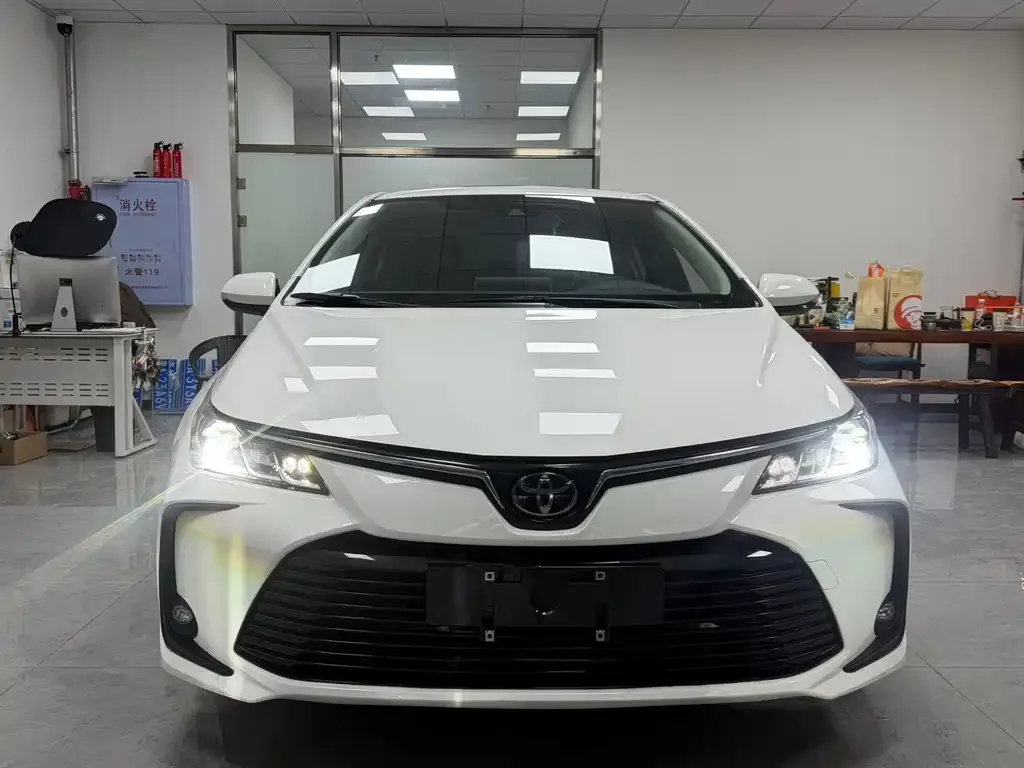 Toyota Corolla 2022 из CN, фото 4