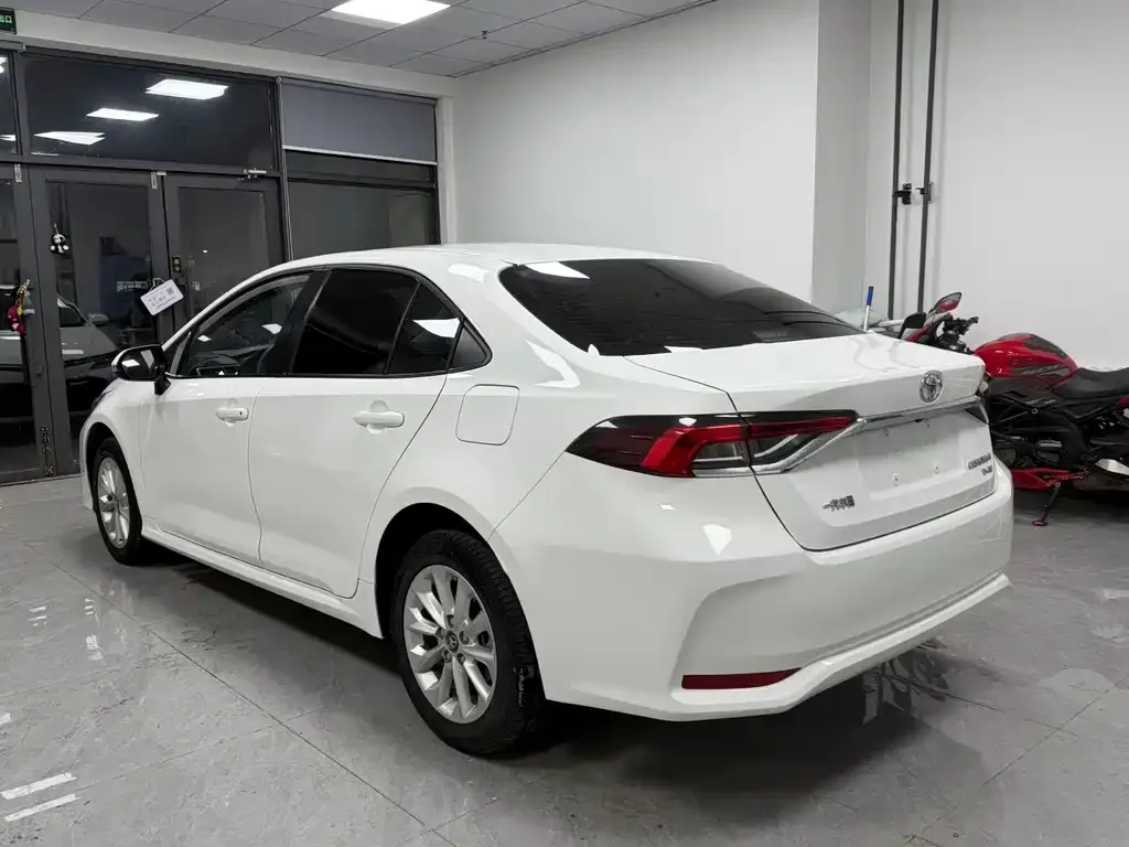 Toyota Corolla 2022 из CN, фото 6