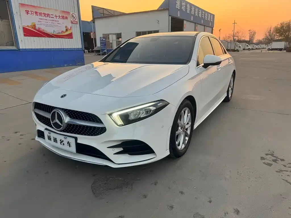 Mercedes-Benz A-Class 2021 из CN, фото 3