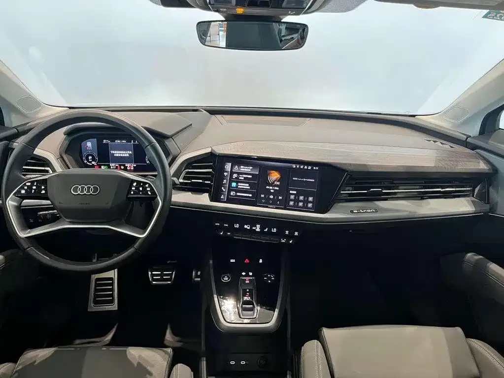 Audi Q5 e-tron 2023 из CN, фото 6