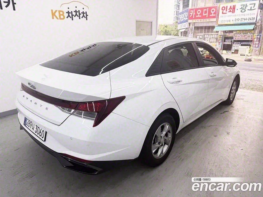 Hyundai AVANTE — фото 4
