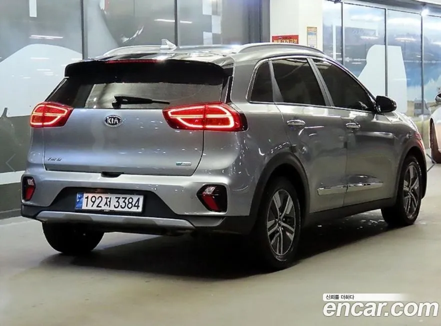 Kia Niro — фото 4