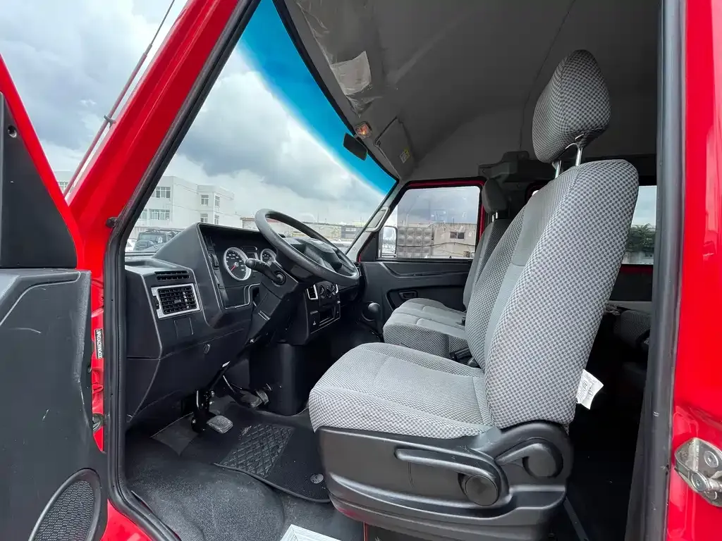 IVECO Daily 2023 из CN, фото 4