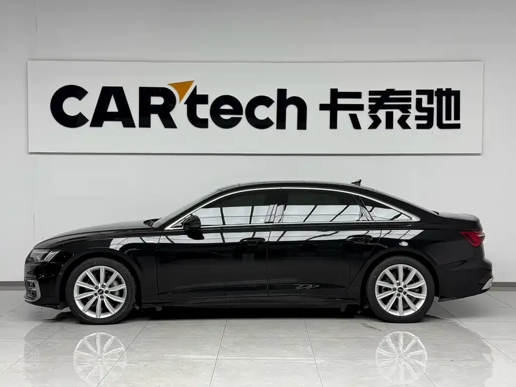 Audi A6L 2024 из CN, фото 2