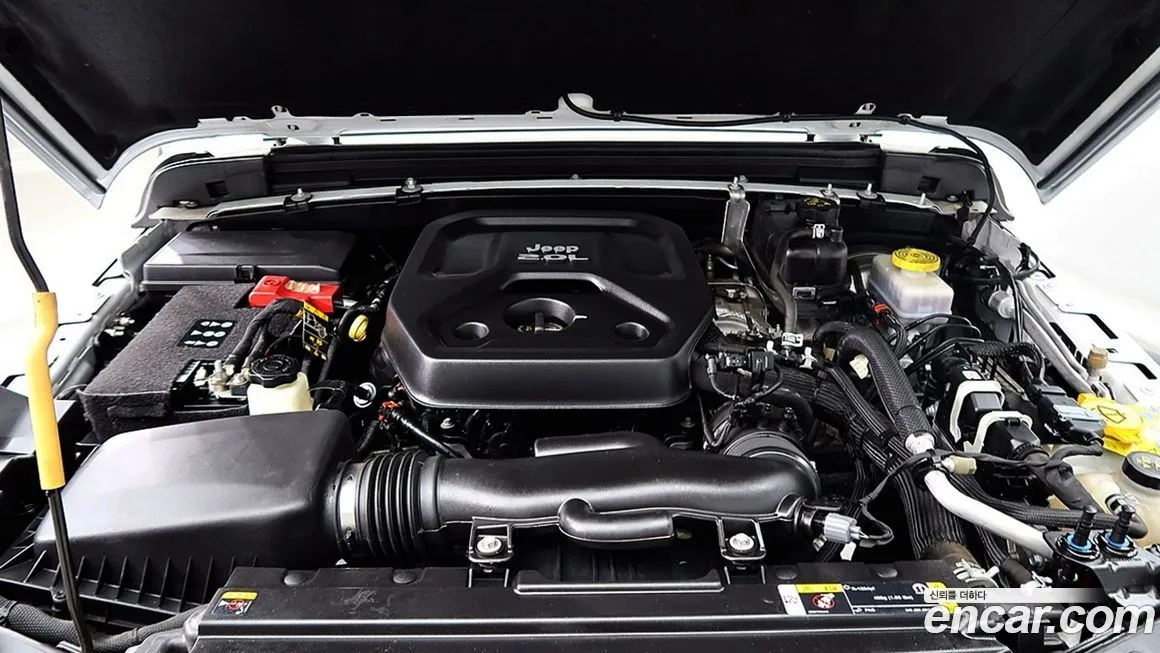 Jeep Wrangler 2022 из KR, фото 6