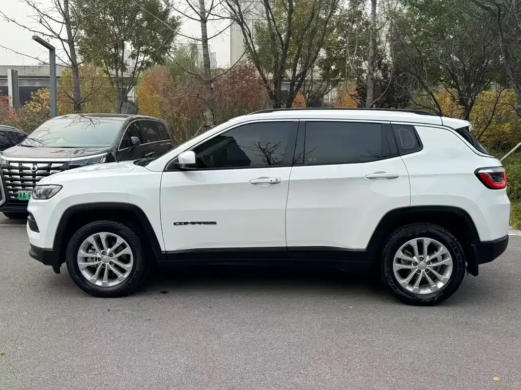 Jeep Compass 2021 из CN, фото 4