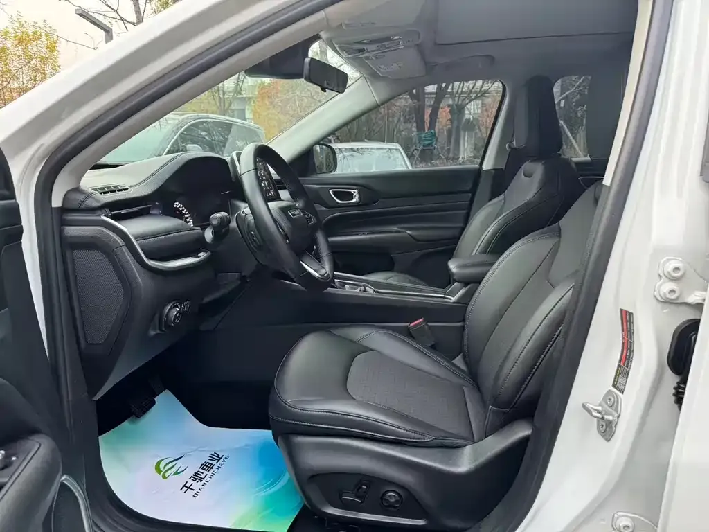 Jeep Compass 2021 из CN, фото 6