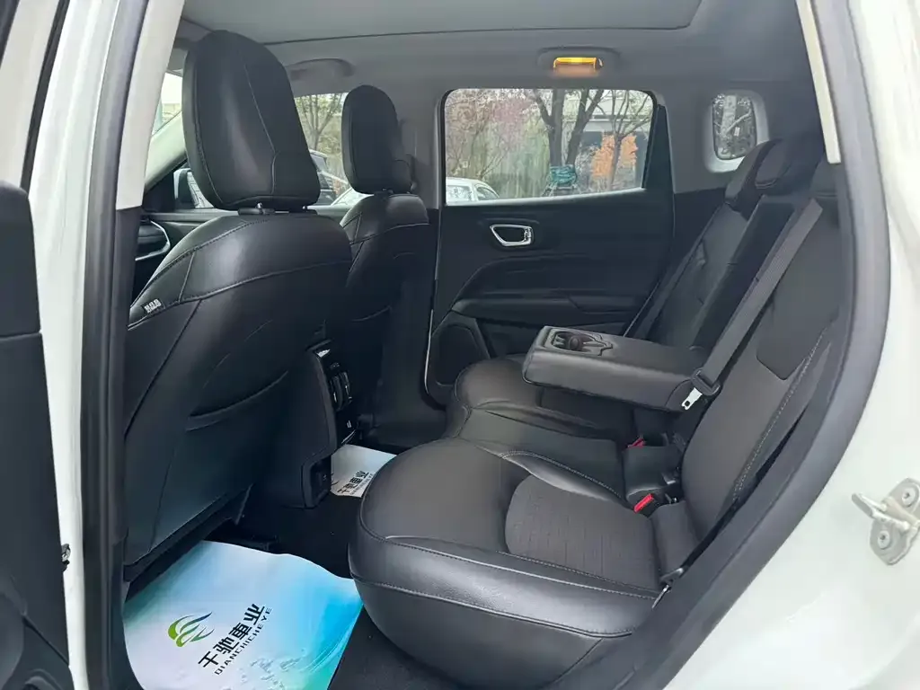 Jeep Compass 2021 из CN, фото 8