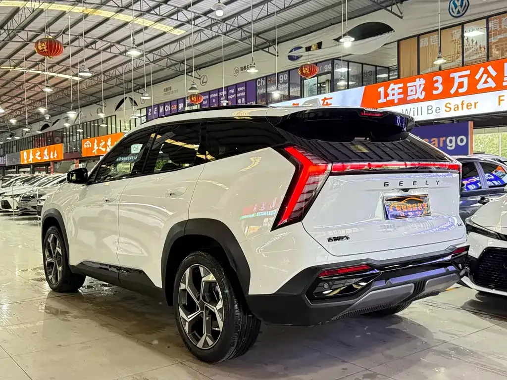 Geely Boyue L 2023 из CN, фото 4