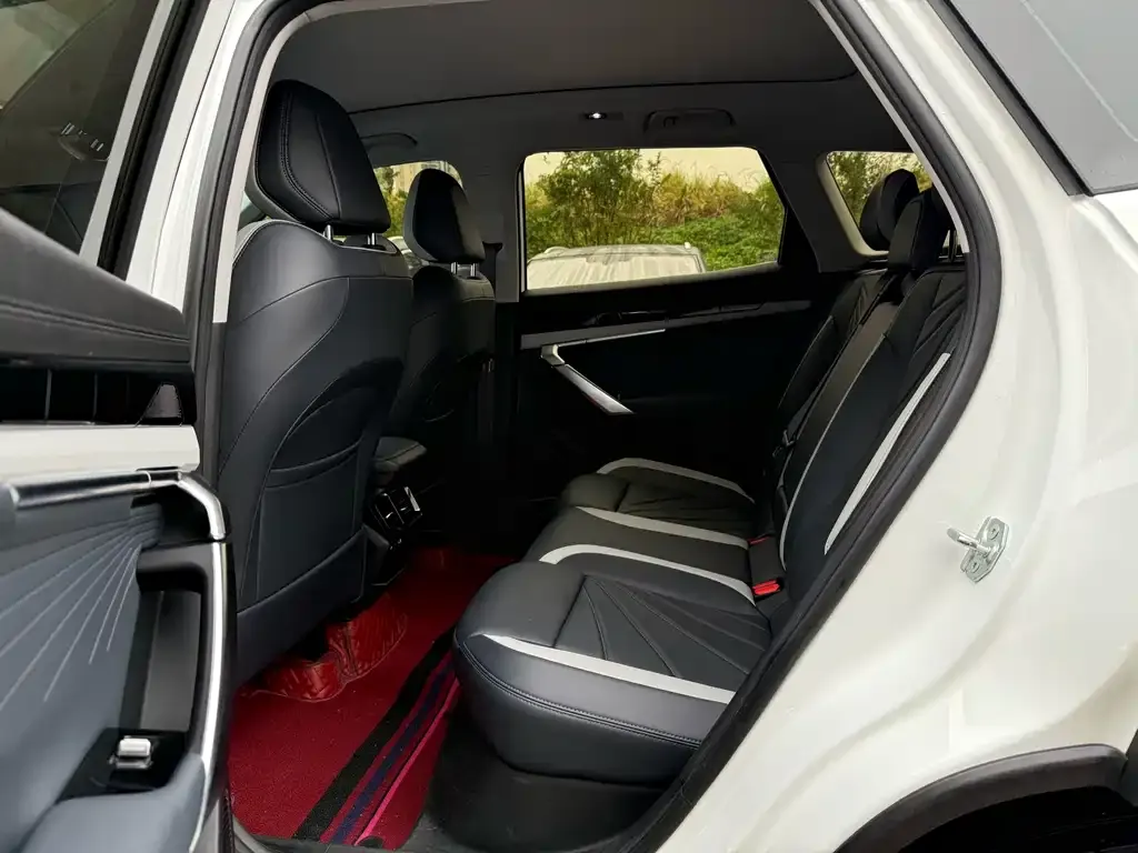 Geely Boyue L 2023 из CN, фото 7