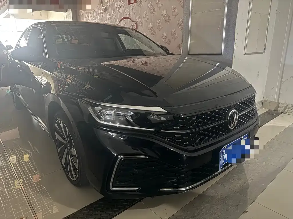 Volkswagen Passat 2022 из CN, фото 3