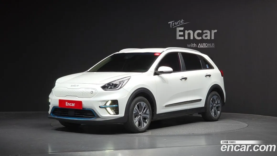 Kia Niro — фото 1