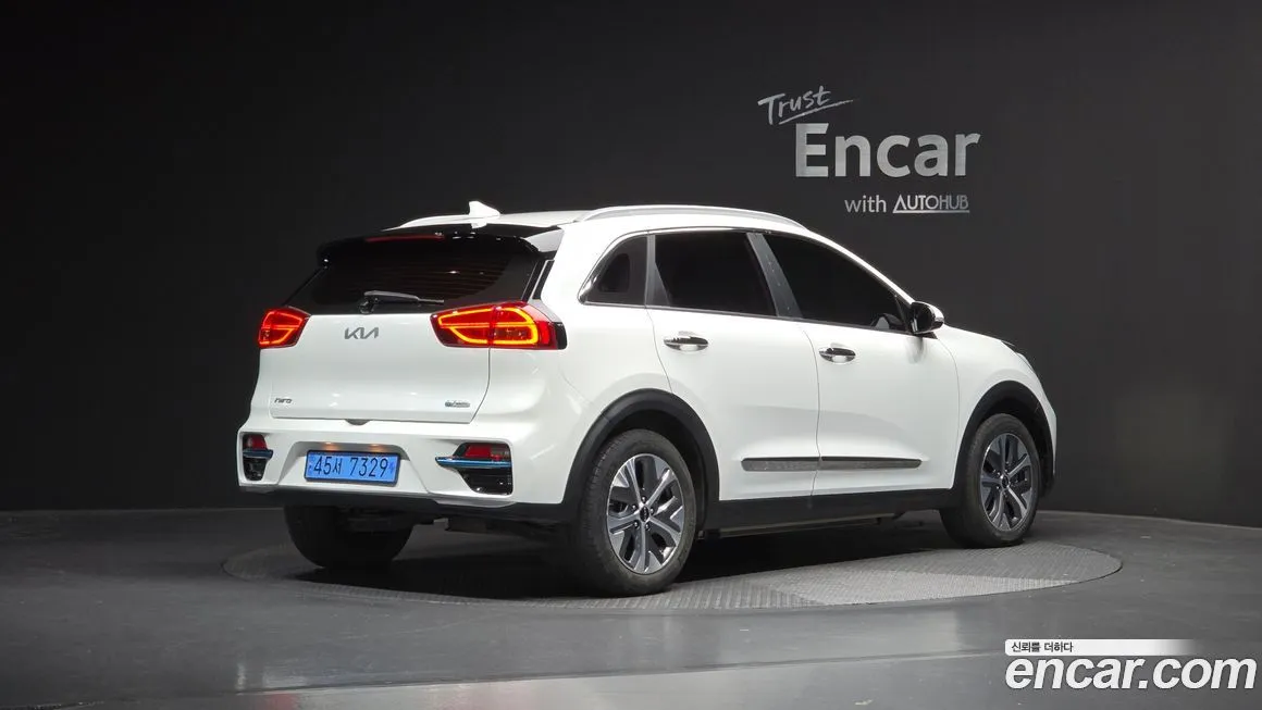 Kia Niro — фото 2