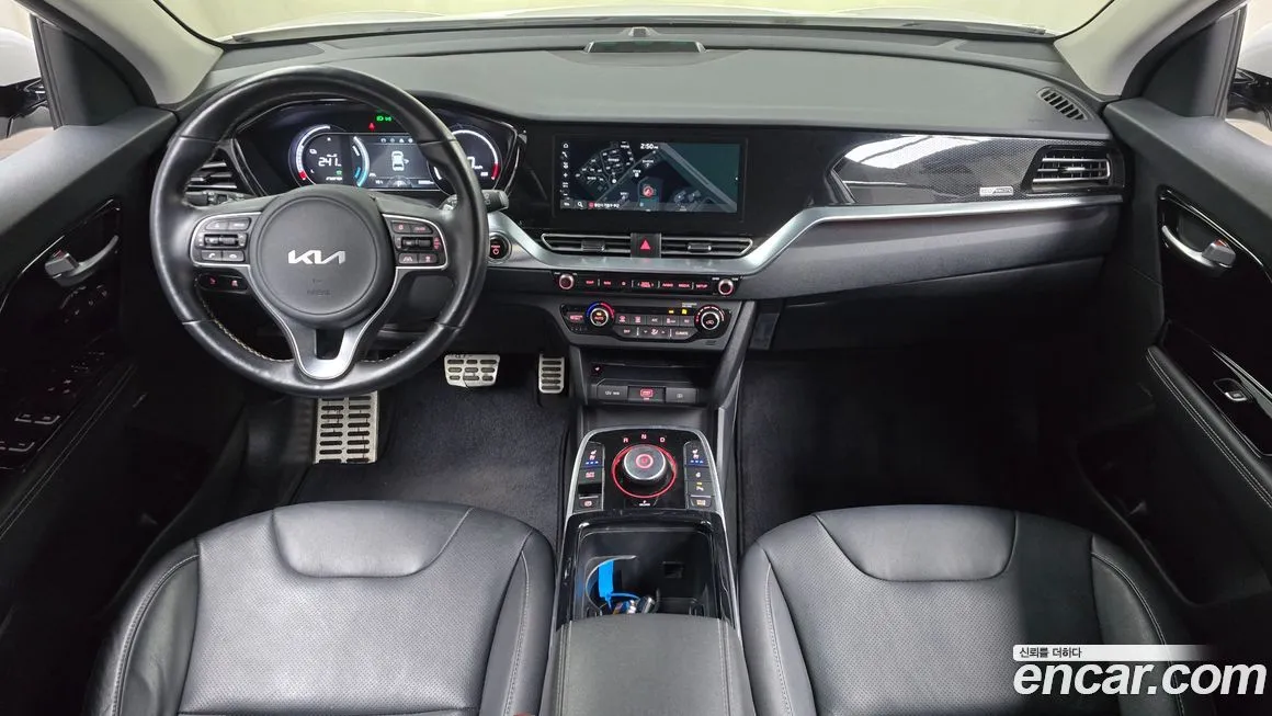 Kia Niro — фото 7