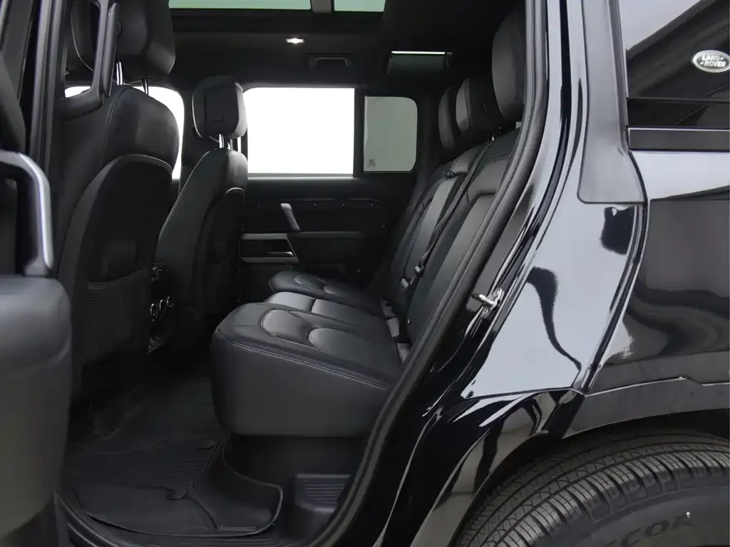 Land Rover Defender 2023 из CN, фото 4