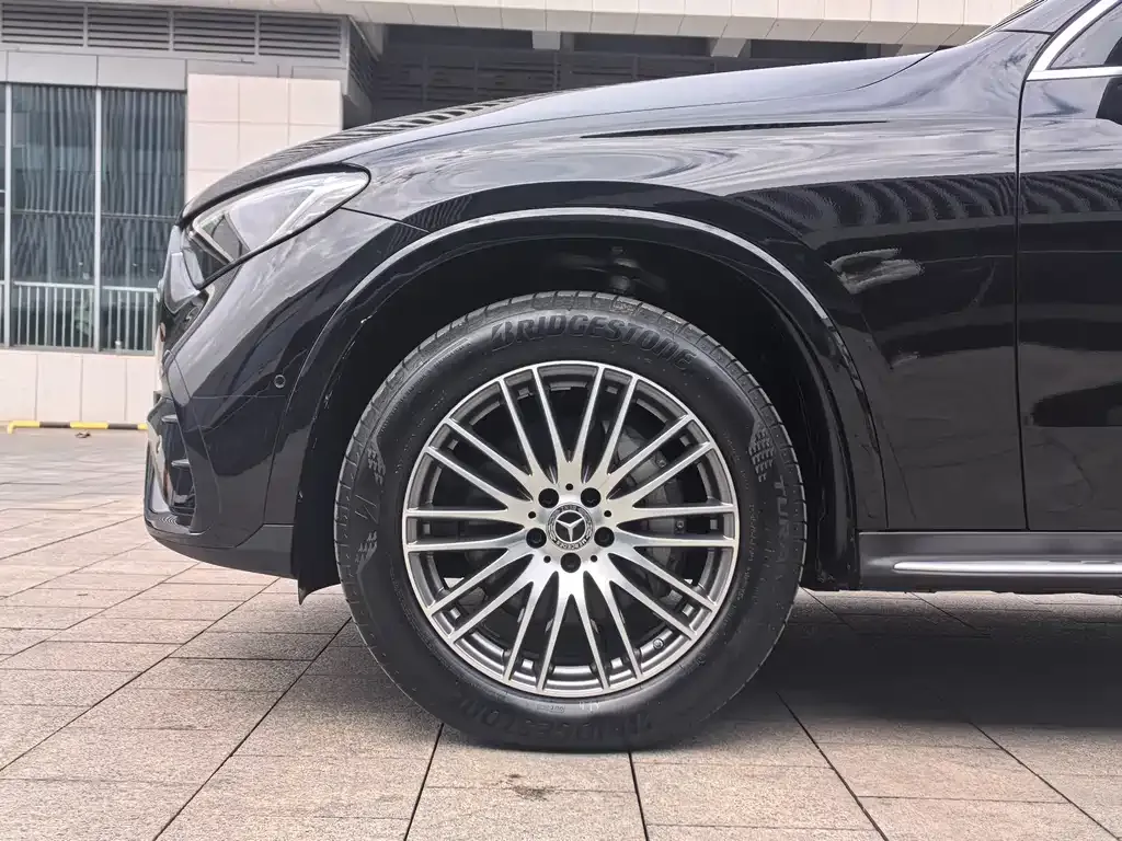 Mercedes-Benz GLC 2023 из CN, фото 5