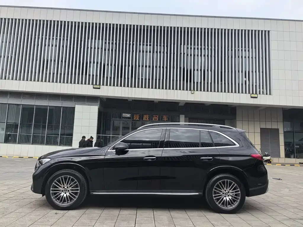 Mercedes-Benz GLC 2023 из CN, фото 6