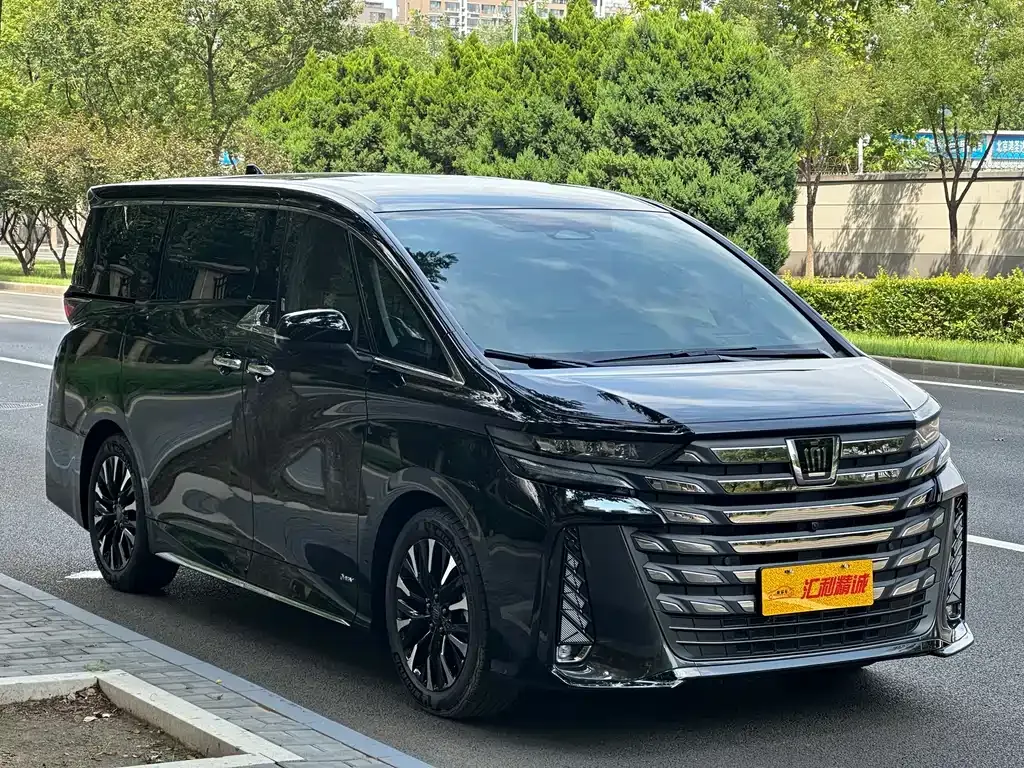 Toyota Vellfire 2024 из CN, фото 3