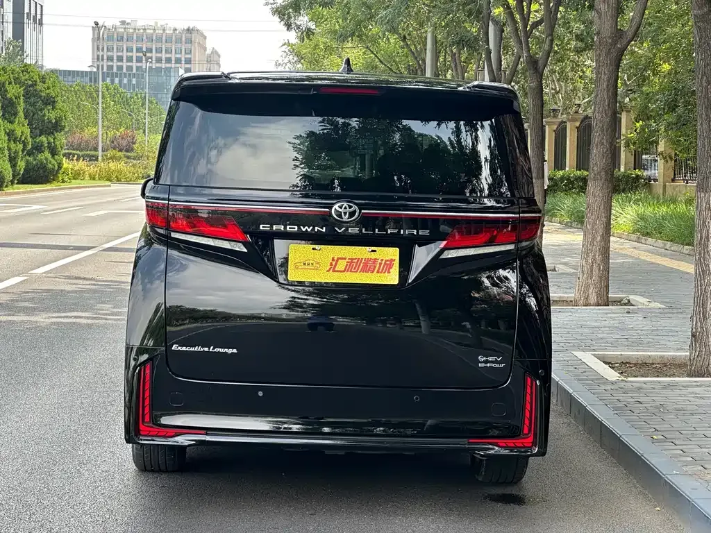 Toyota Vellfire 2024 из CN, фото 4