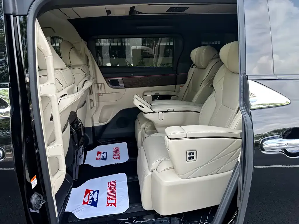 Toyota Vellfire 2024 из CN, фото 9