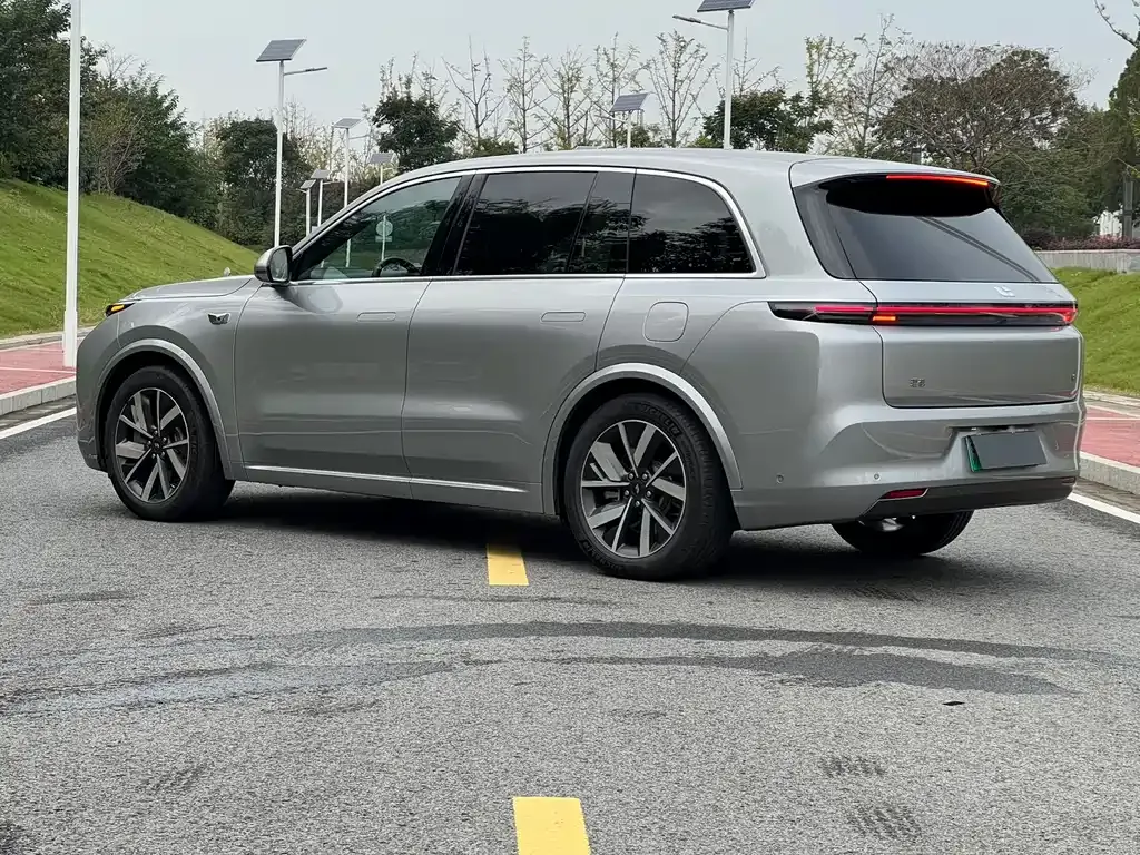 Li Auto L8 2023 из CN, фото 4