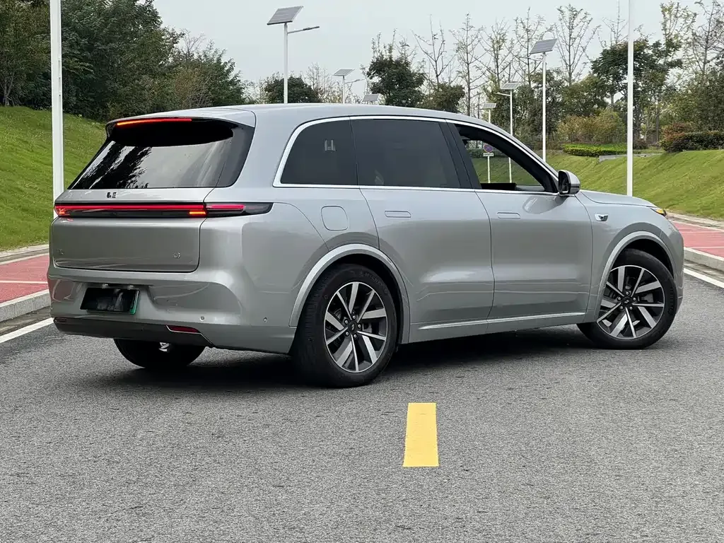 Li Auto L8 2023 из CN, фото 7