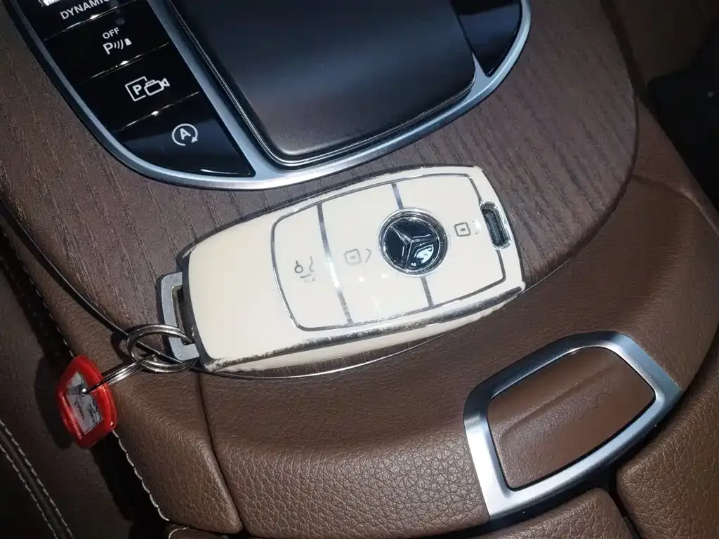 Mercedes-Benz E-Class 2021 из CN, фото 9