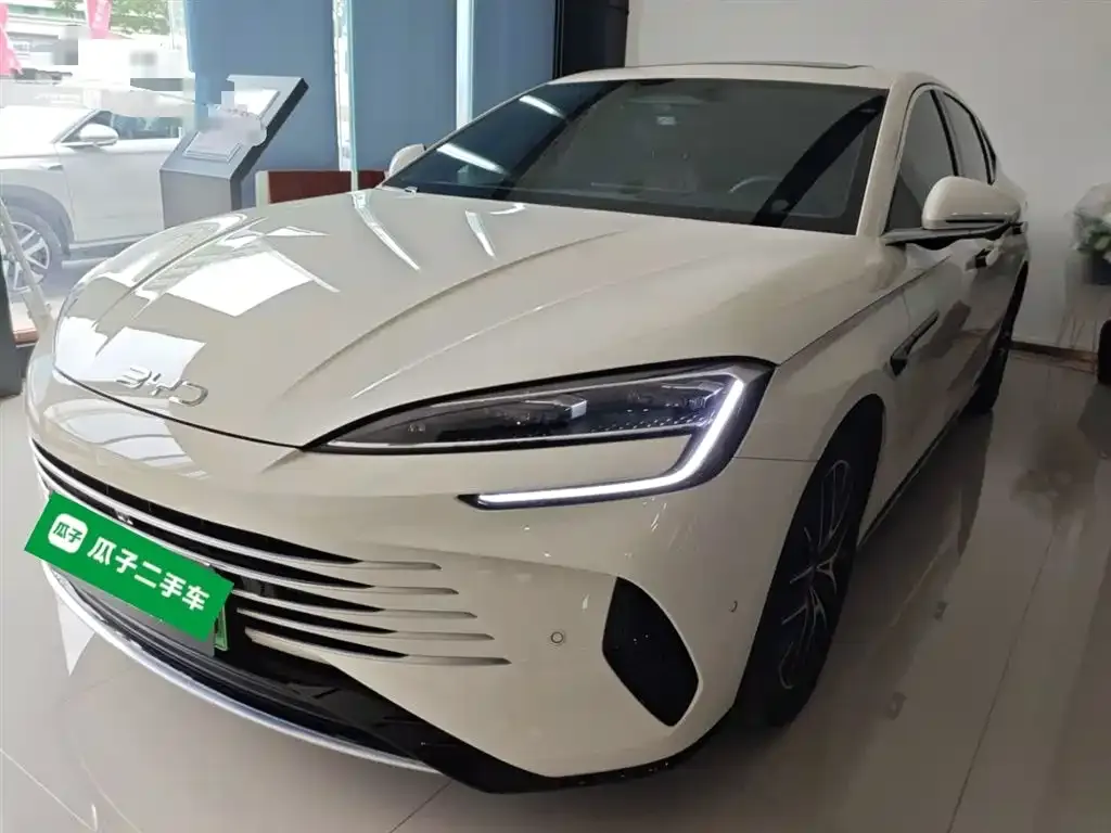 BYD Seal 07 DM-i 2025 из CN, фото 1