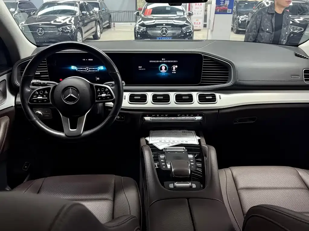Mercedes-Benz GLE — фото 6