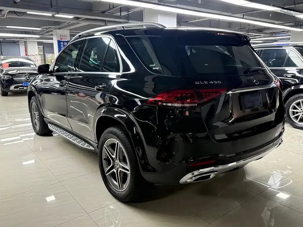 Mercedes-Benz GLE — фото 7