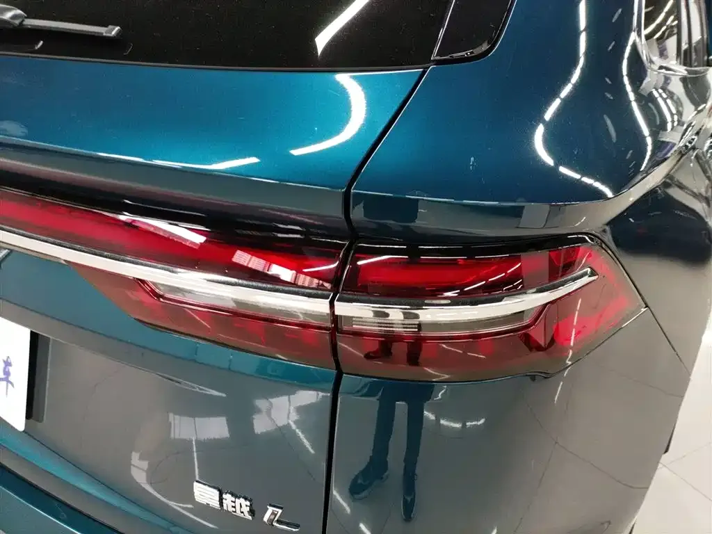 Geely Xingyue L 2023 из CN, фото 8