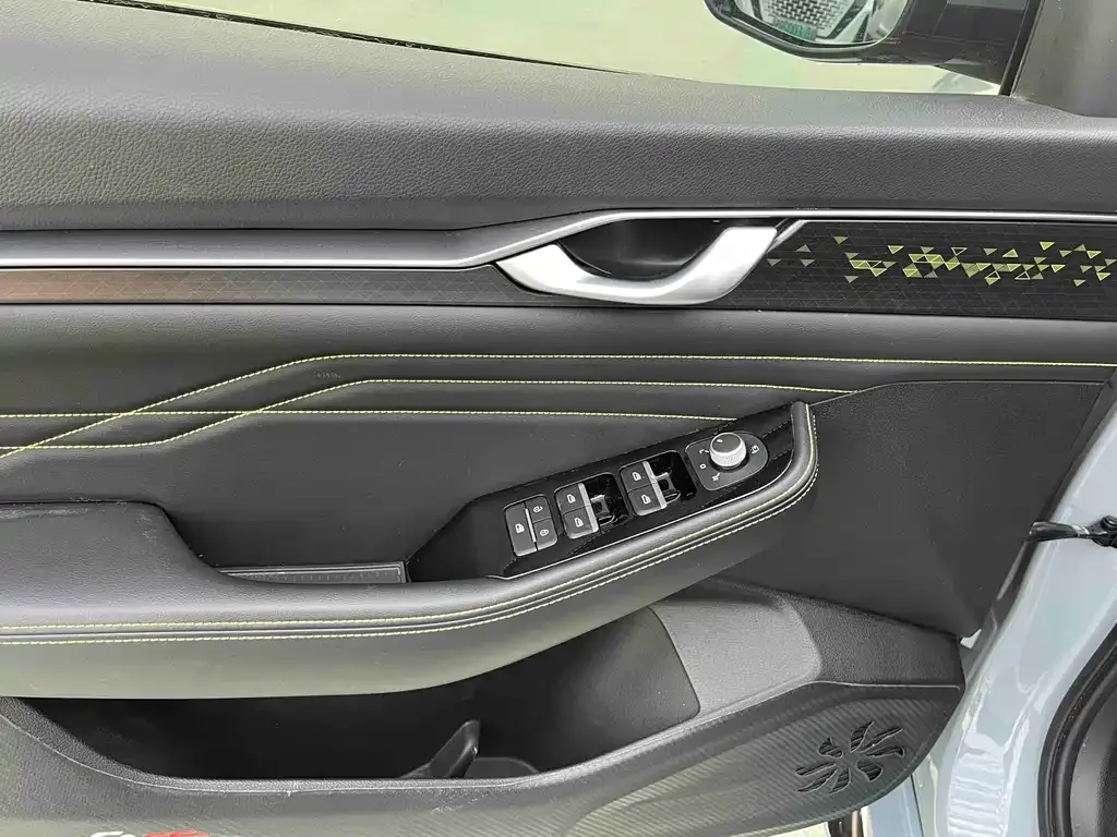 Geely Xingrui 2024 из CN, фото 7