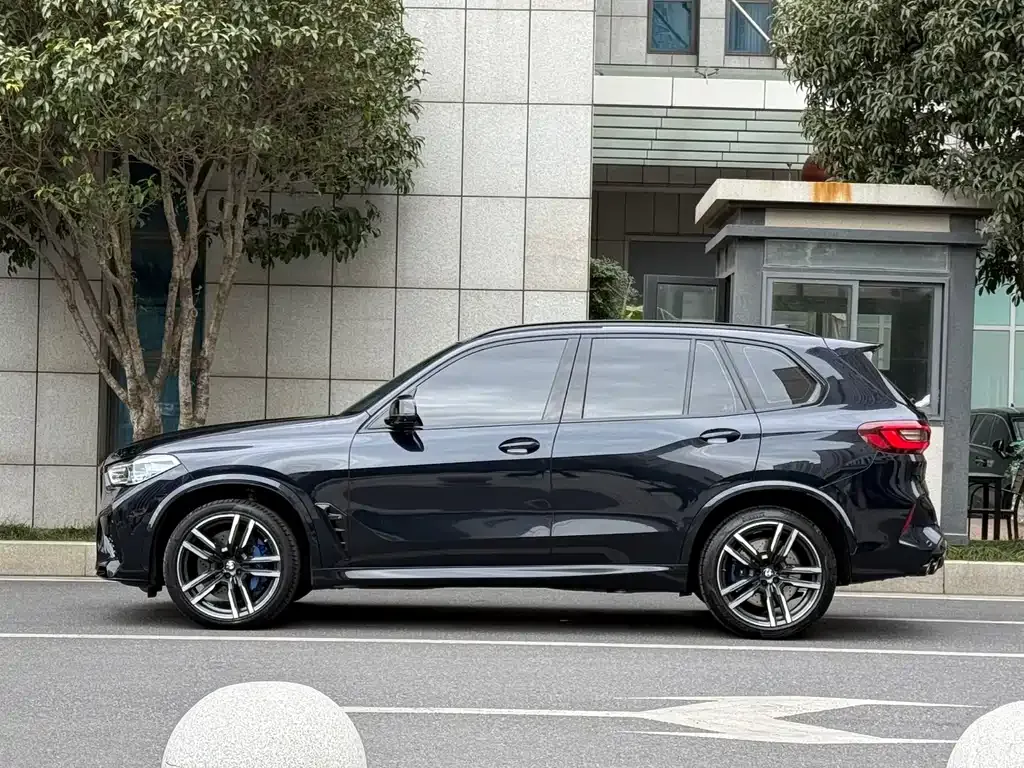 BMW X5 M 2022 из CN, фото 3