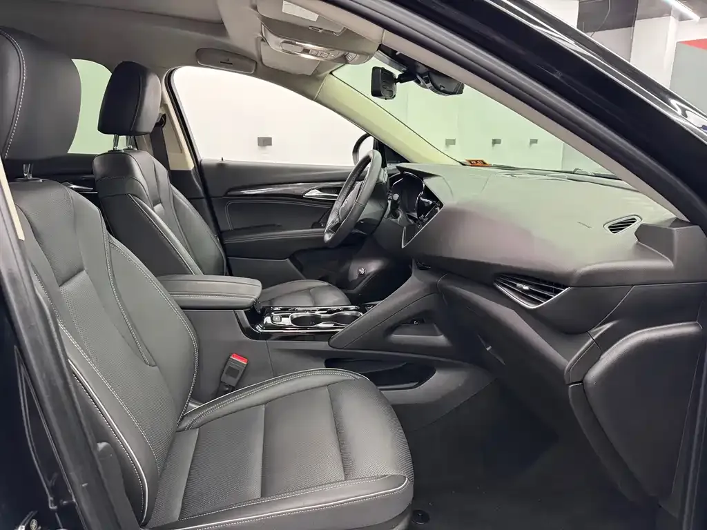 Buick Envision Plus — фото 6