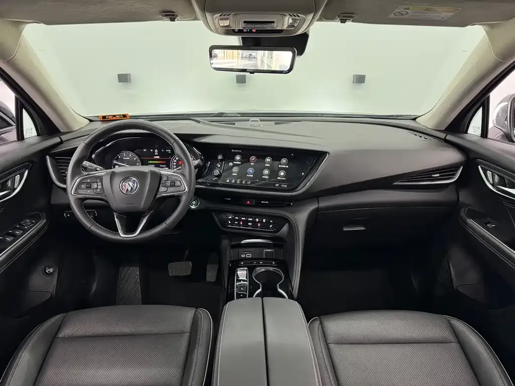 Buick Envision Plus — фото 7