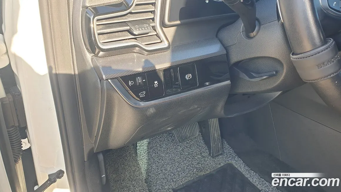 Kia Sportage — фото 10