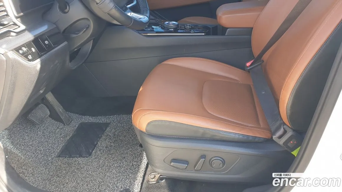 Kia Sportage — фото 9