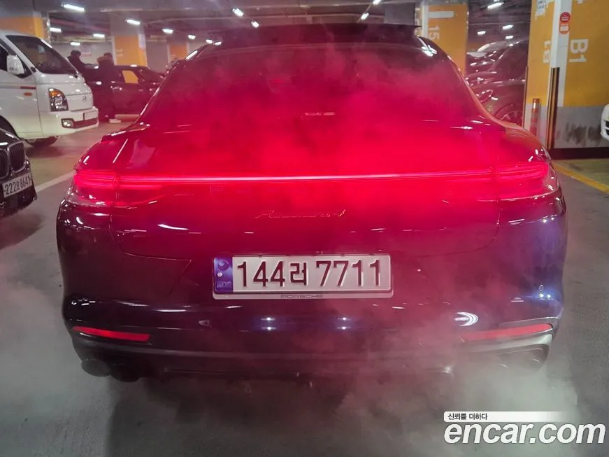 Porsche Panamera 2023 из KR, фото 2