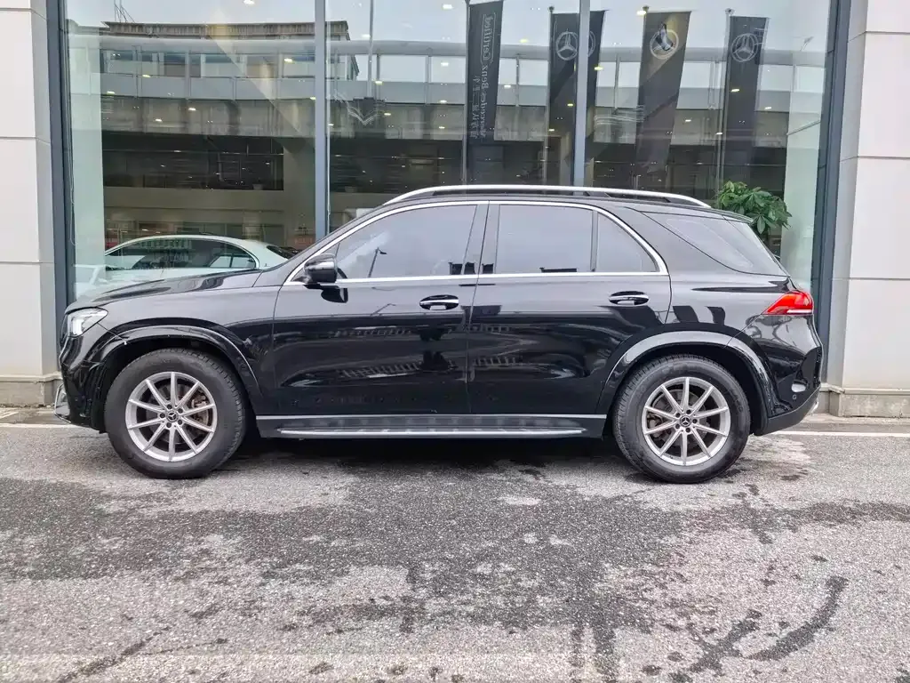 Mercedes-Benz GLE — фото 7