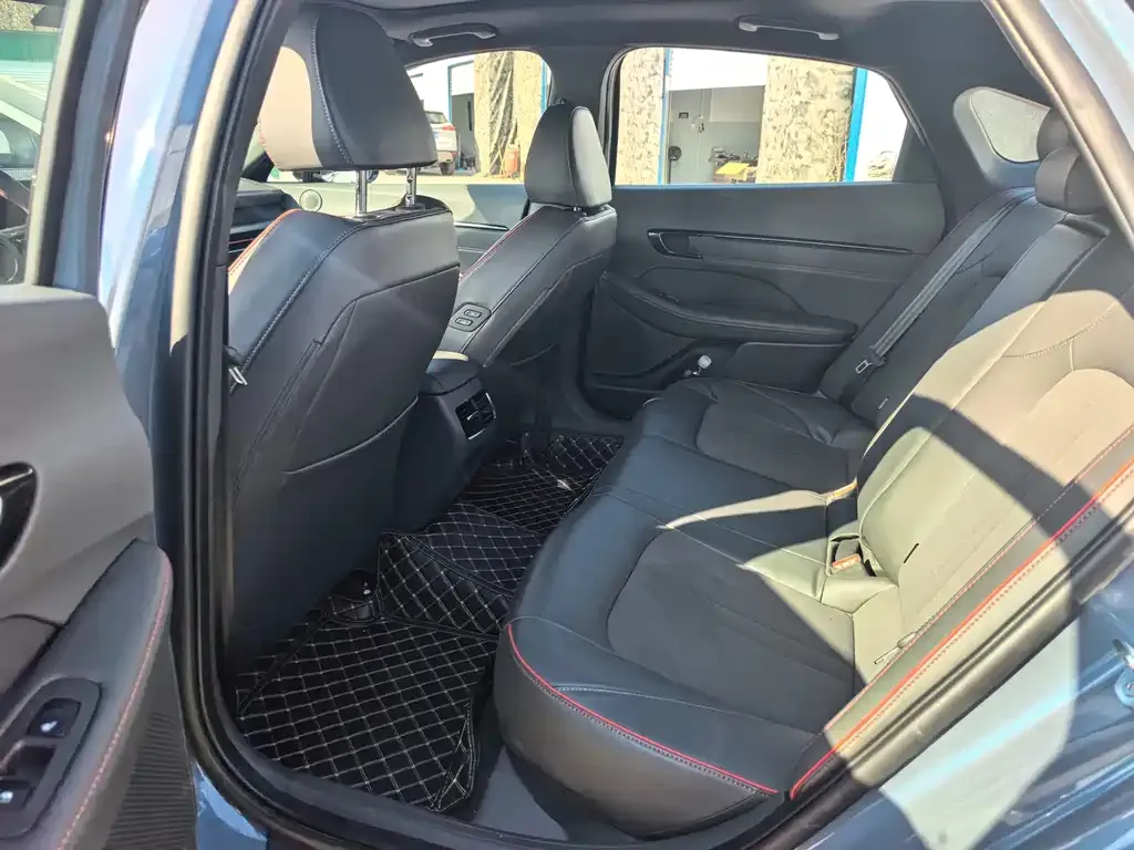 Hyundai Sonata 2024 из CN, фото 2