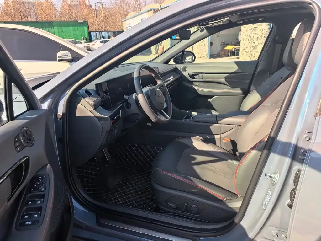 Hyundai Sonata 2024 из CN, фото 4