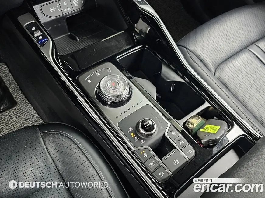 Kia Sorento — фото 9