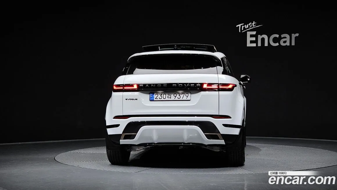Land Rover Range Rover Evoque — фото 4