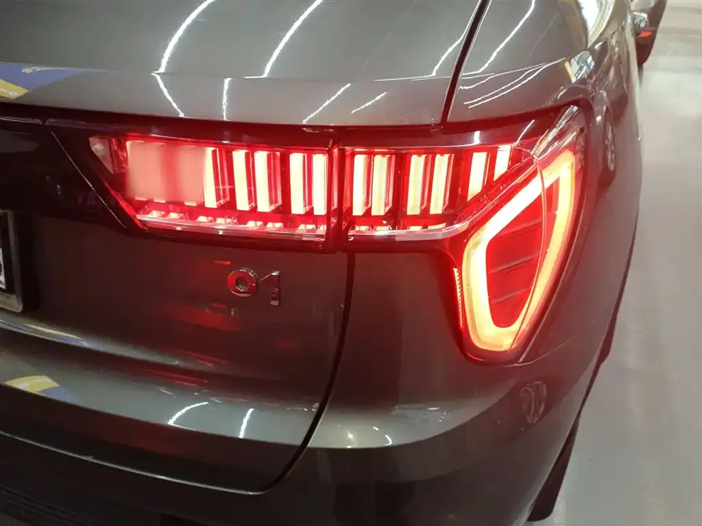 Lynk & Co 01 — фото 8
