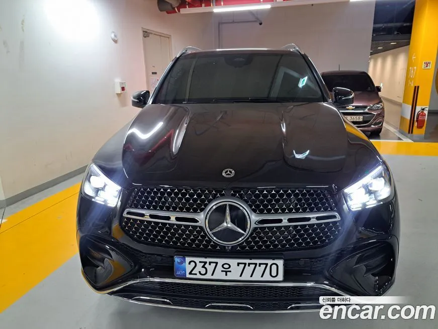 Mercedes-Benz GLE-Class — фото 1