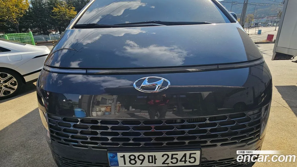 Hyundai Staria — фото 3