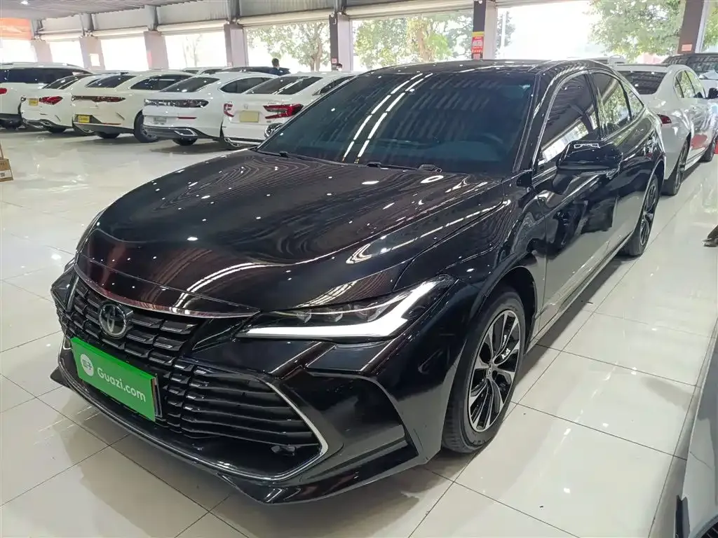 Toyota Avalon 2023 из CN, фото 2
